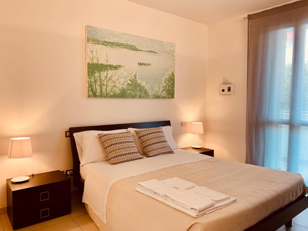 Resort Del Lago Desenzano del Garda Exterior foto