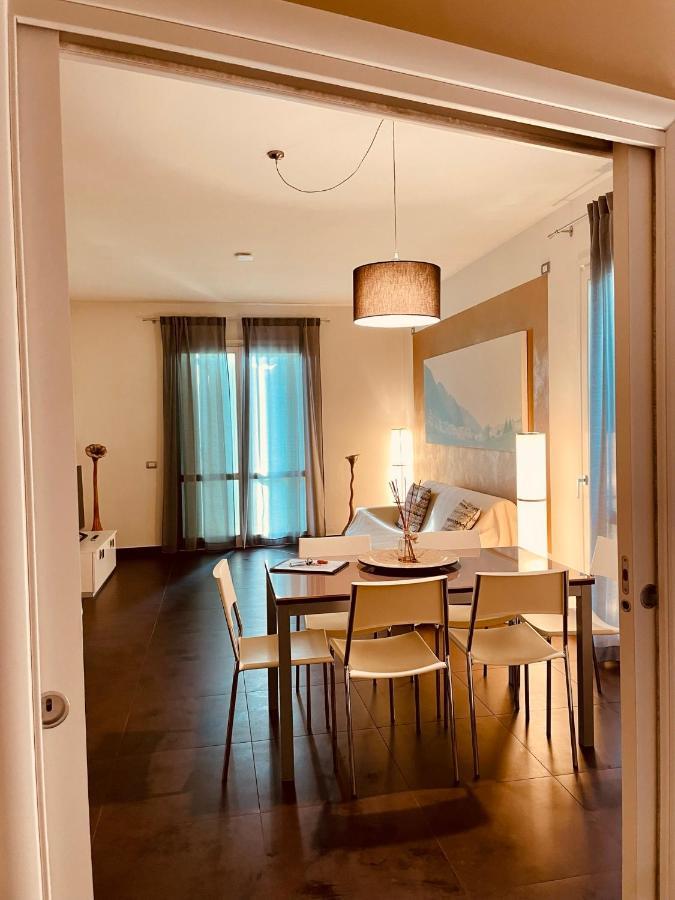 Resort Del Lago Desenzano del Garda Exterior foto