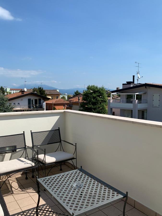 Resort Del Lago Desenzano del Garda Exterior foto